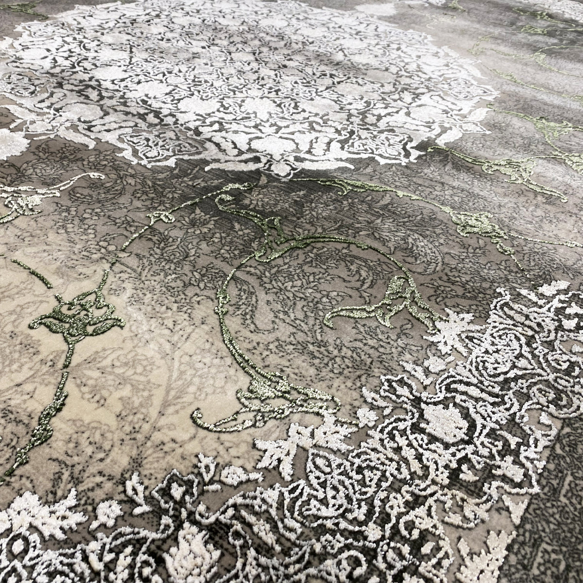 Rug 170x240 cm with baroque ornaments in gray, white, and green