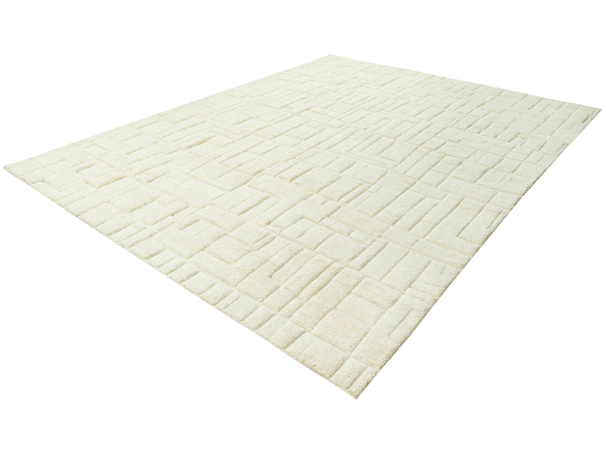 Teppich 300x250 cm in Creme, diagonale Ansicht mit Ziegelmuster und Relief