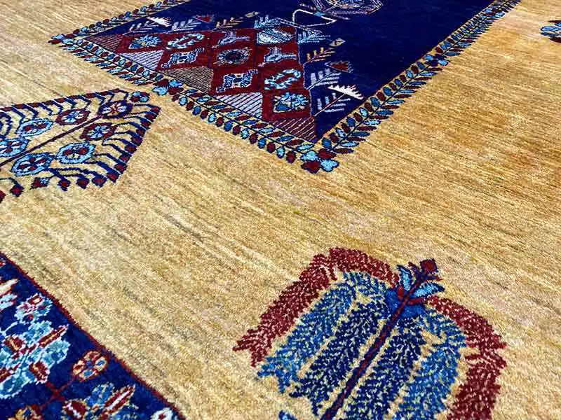 Qashqai Exklusiv (233x162cm) - German Carpet Shop