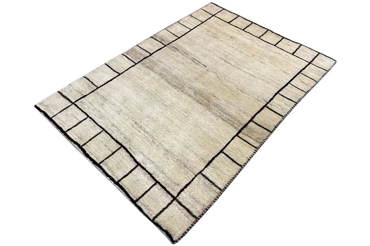 Gabbeh rug with a geometric line pattern in light beige and dark gray, 146x98 cm