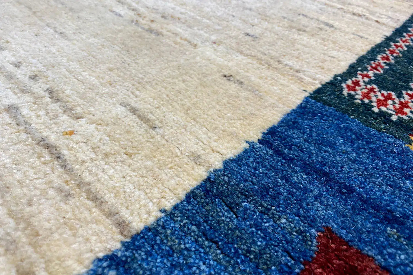 Gabbeh - (262x177cm) - German Carpet Shop