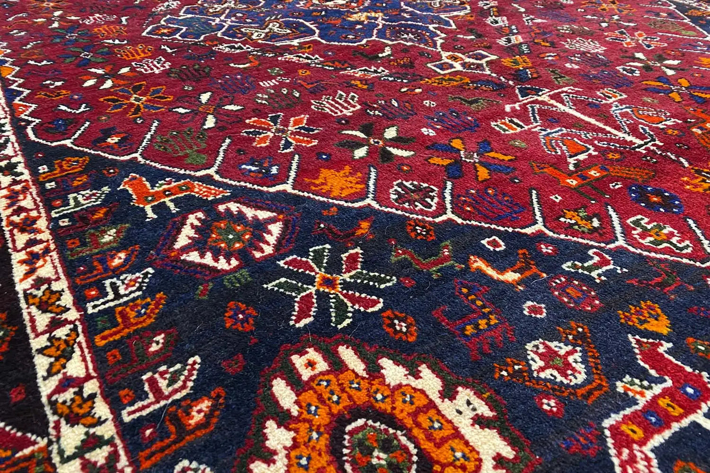 Shiraz Qashqai (215x145cm) - German Carpet Shop