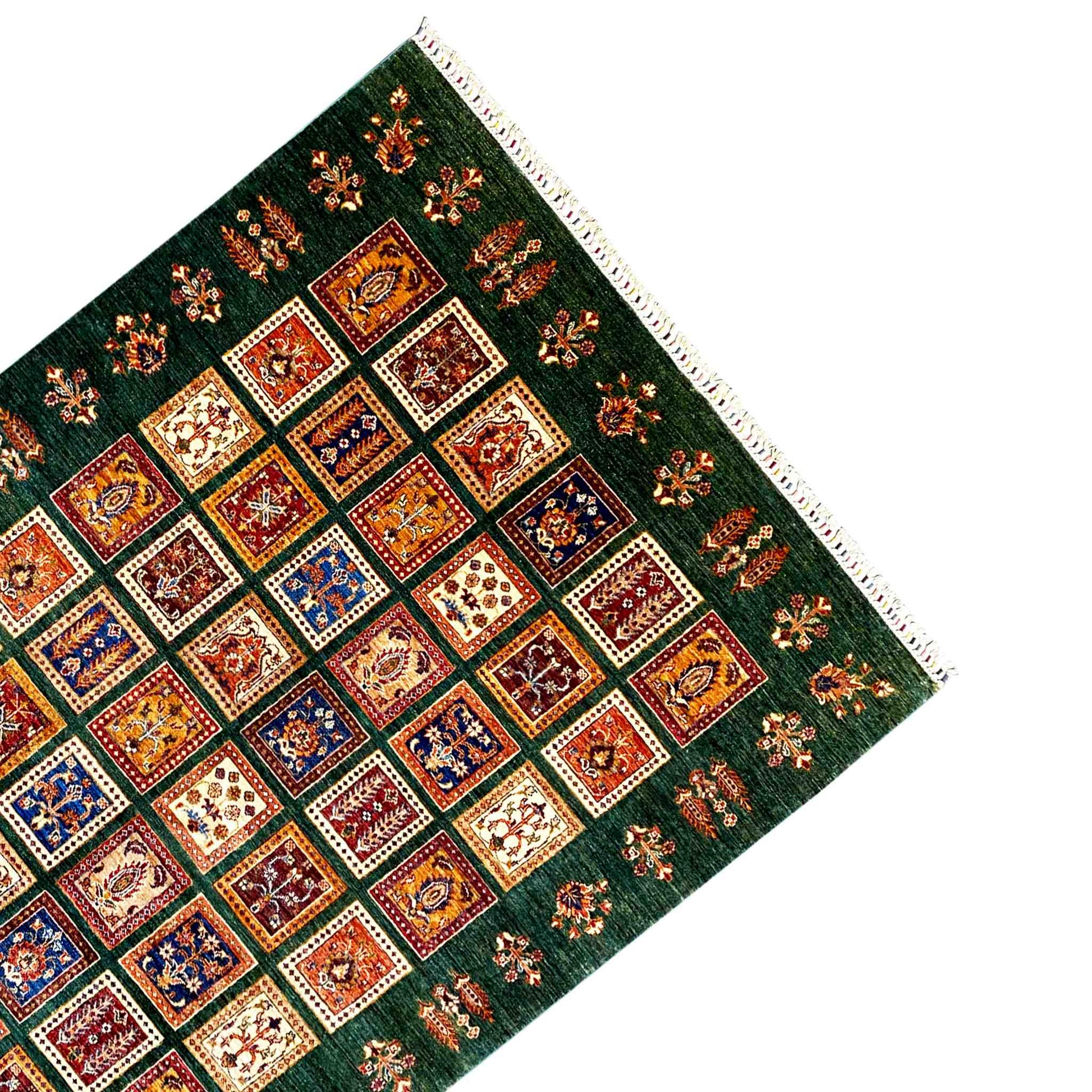 Handgeknüpfter Khorjin Teppich - Grüne & Mehrfarbige Quadrate, 239x173 cm - German Carpet Shop
