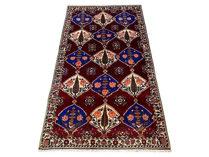 Bakhtiari (186x102cm) - German Carpet Shop