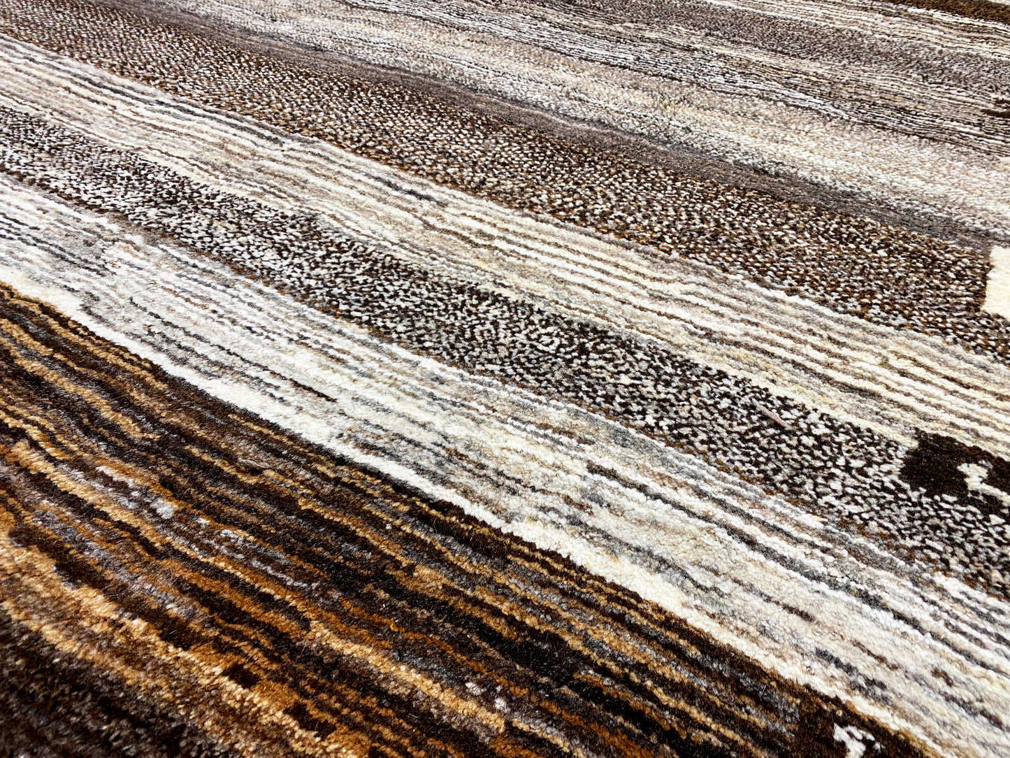 Gabbeh Rug 195x153 cm