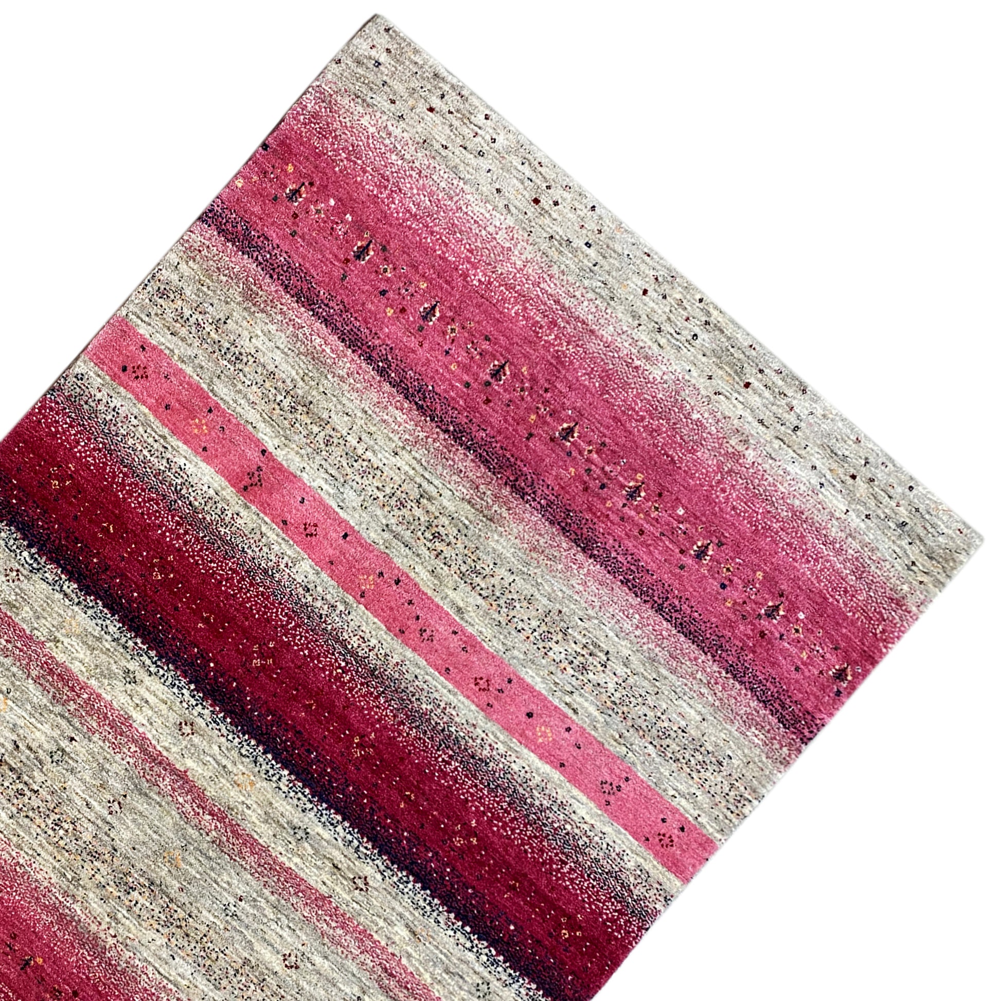 Natürlicher Gabbeh Teppich Rosa