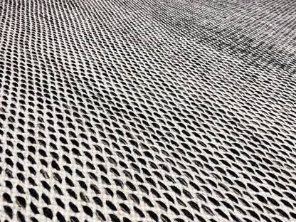 Black Kelim Rug - 160x230 cm