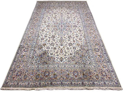 Keshan - Beige (349x242 cm) - German Carpet Shop