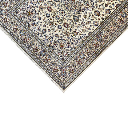 Keshan Carpet 294x192 cm