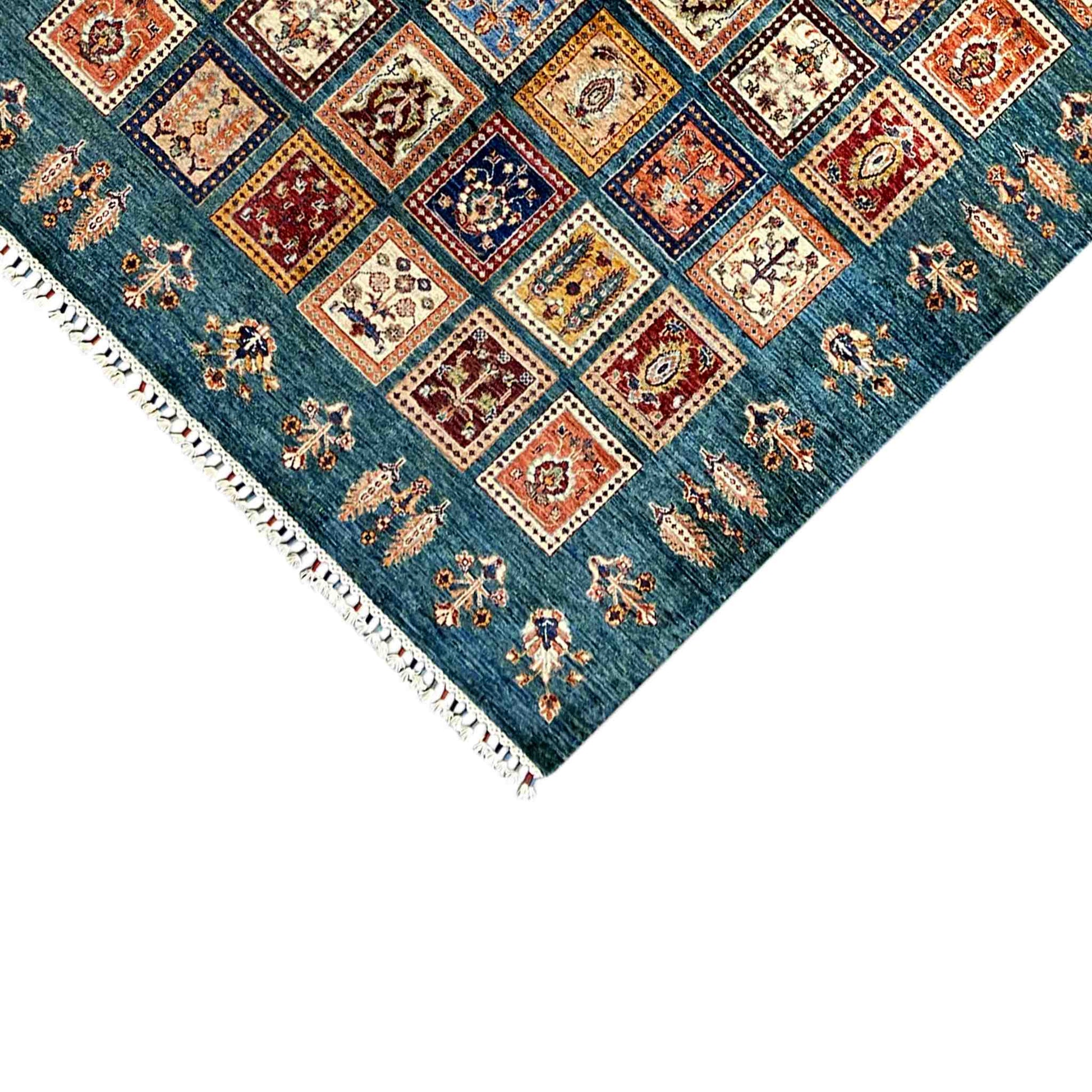 Khorjin Teppich - Blaugrün & Mehrfarbige Quadrate, 244x177 cm - German Carpet Shop