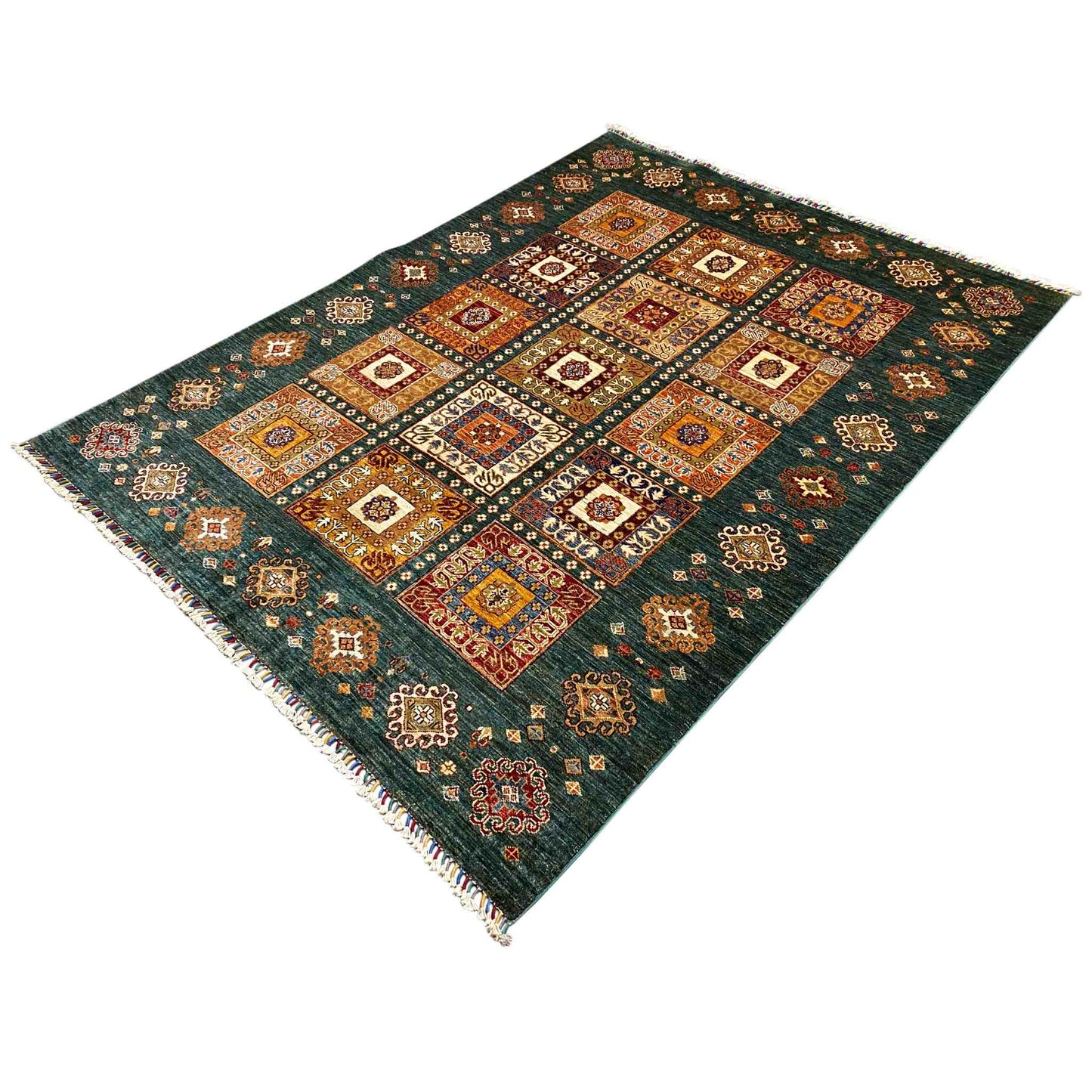 Khorjin-Teppich - Blaugrünes geometrisches Design & rustikale Eleganz, 229x176 cm - German Carpet Shop