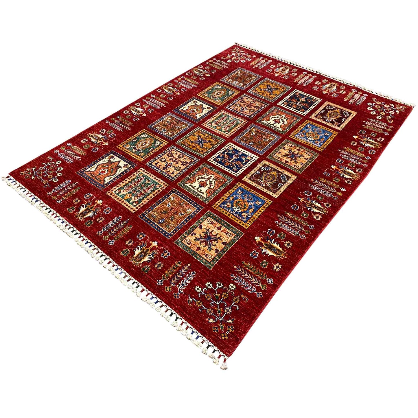 Khorjin Teppich - Reiches Rotes Paneeldesign, Komplizierte Motive, 210x157 cm - German Carpet Shop