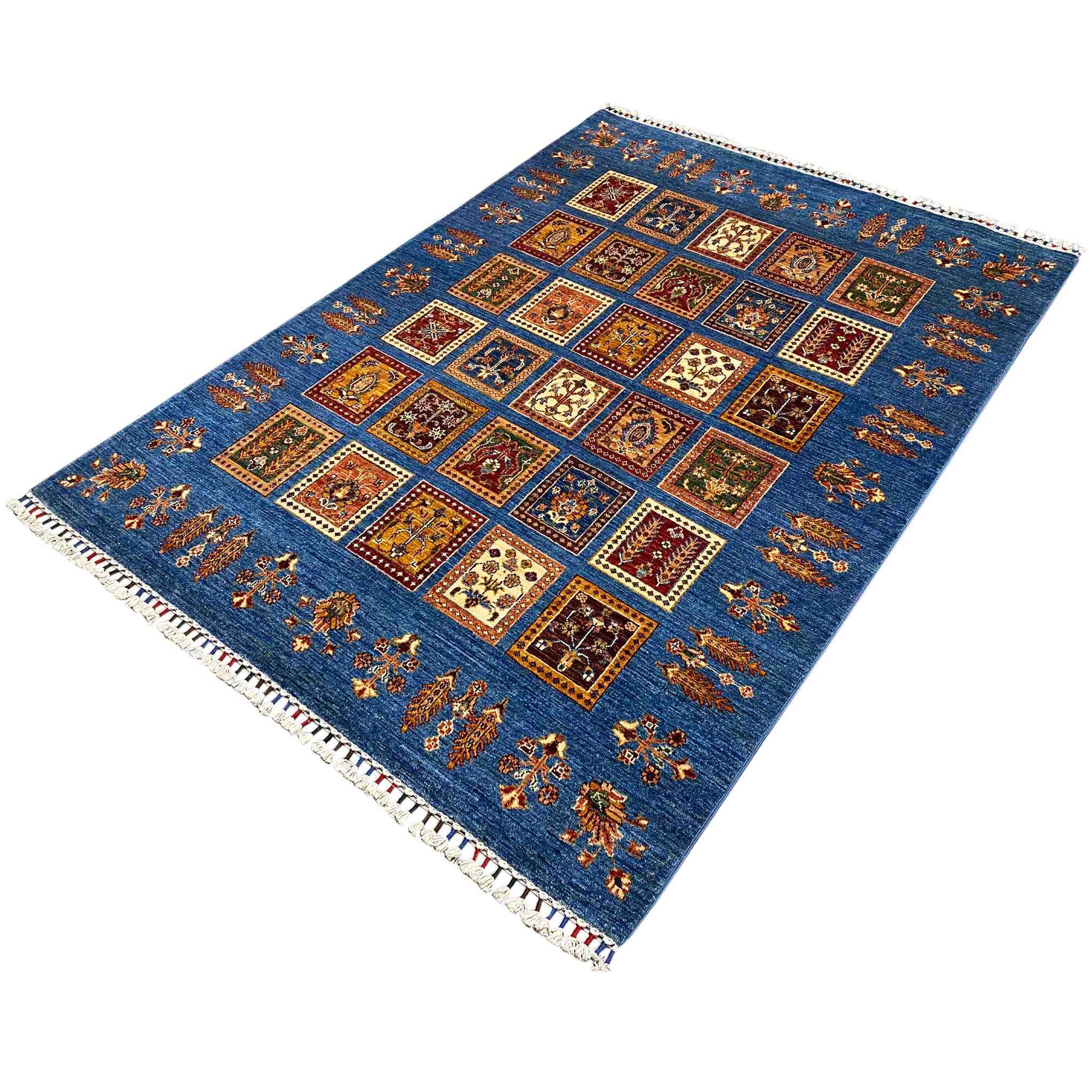 Khorjin Teppich - Azurblaues Paneeldesign, Komplizierte Motive, 208x153 cm - German Carpet Shop