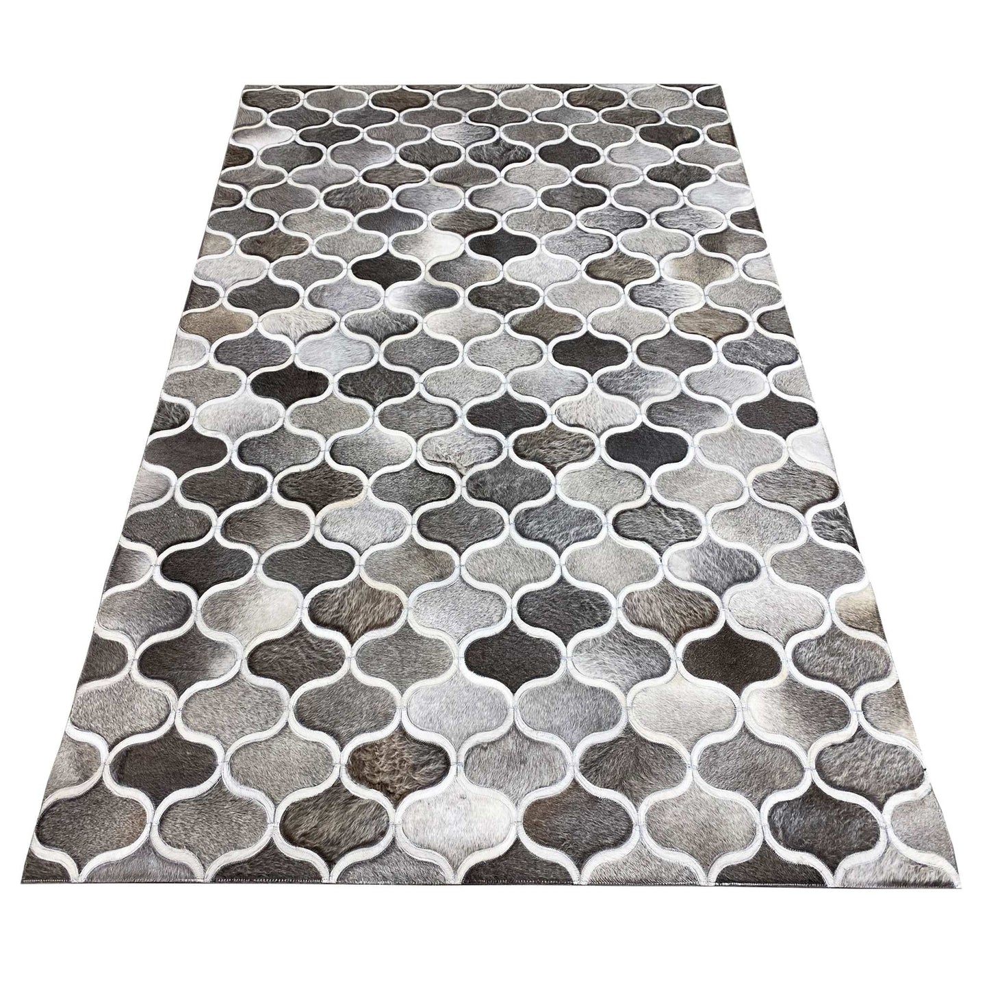 Geometrischer Kalbslederteppich 243x153 cm - Gittermuster - German Carpet Shop