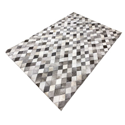 Diamant Kalbsleder Teppich 246x150 cm - German Carpet Shop