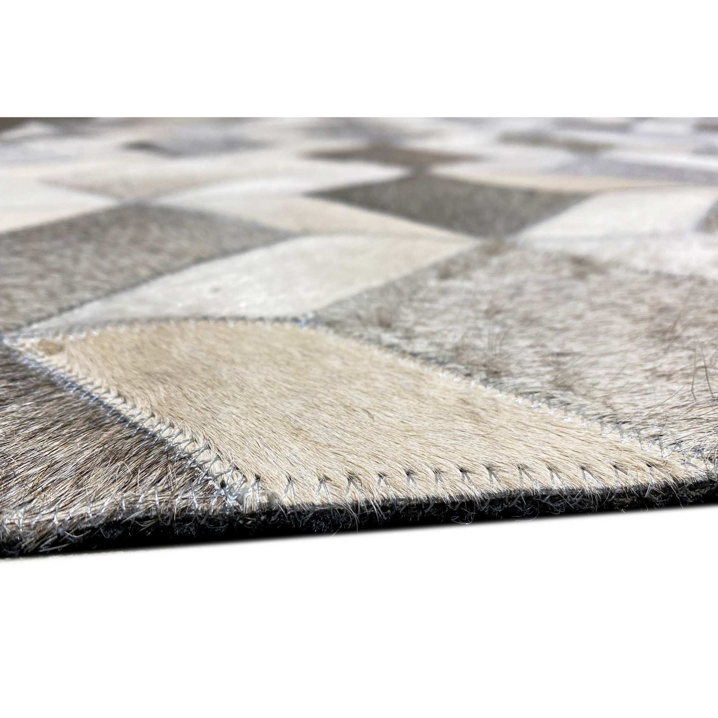 Geometrischer Kalbsleder-Teppich – 249x157 cm – Rutschfeste Rückseite - German Carpet Shop