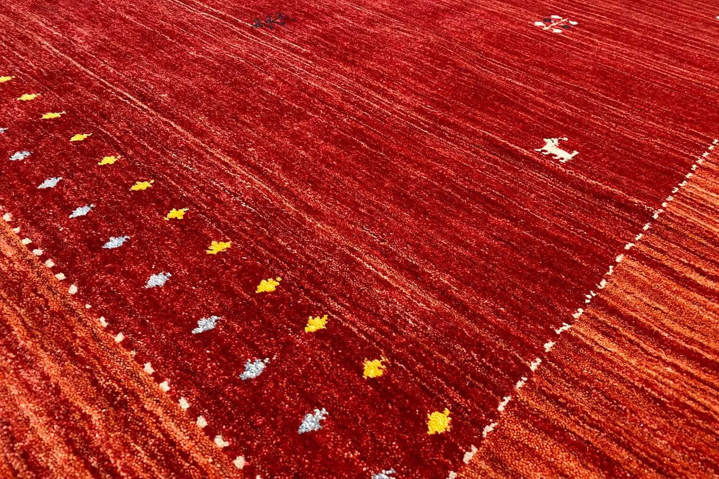 Gabbeh - Loom (199x143cm) - German Carpet Shop