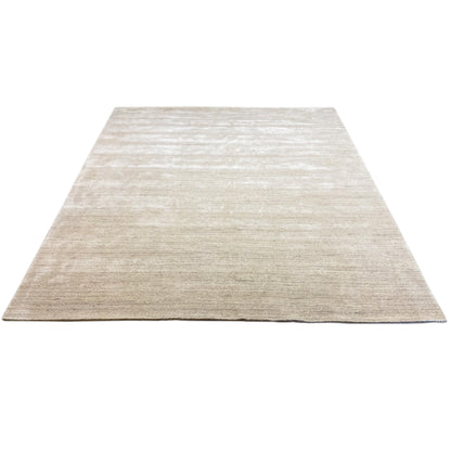 Loom Luri Carpet - 302x252 cm