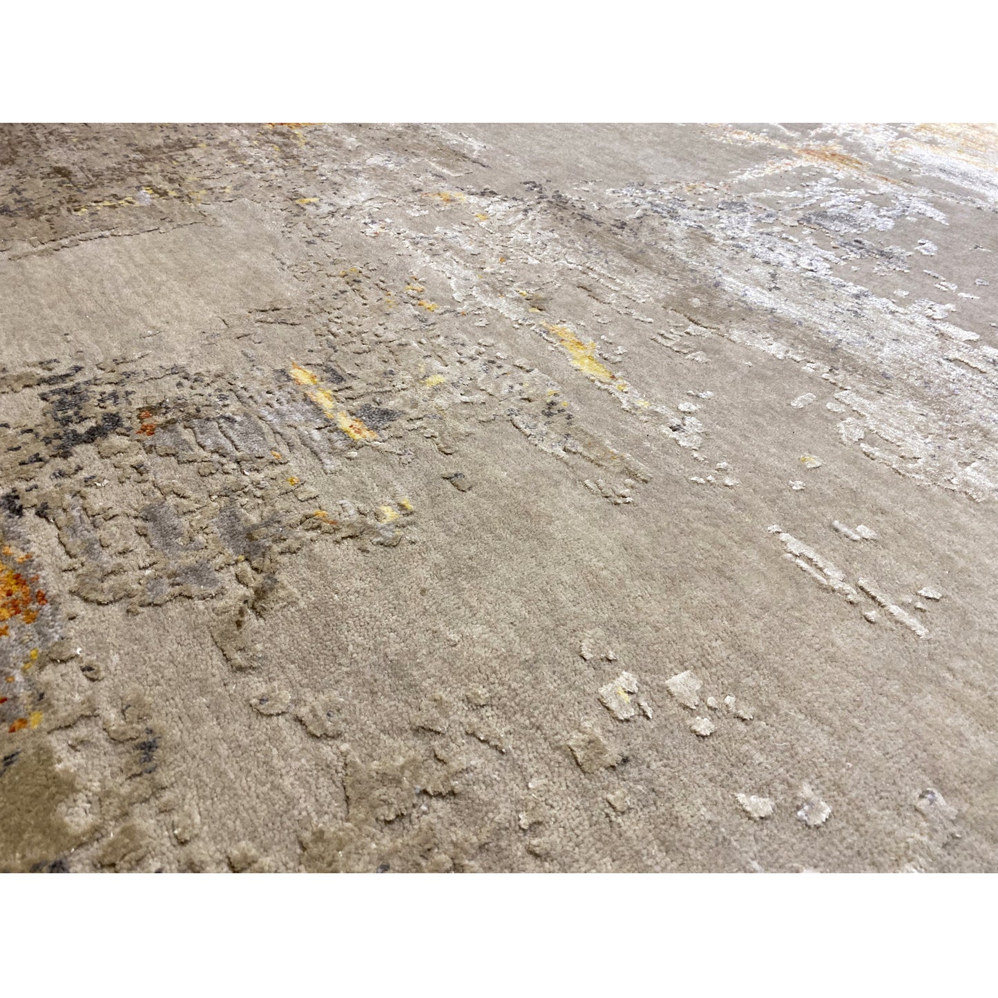 Modern carpet 241x170cm