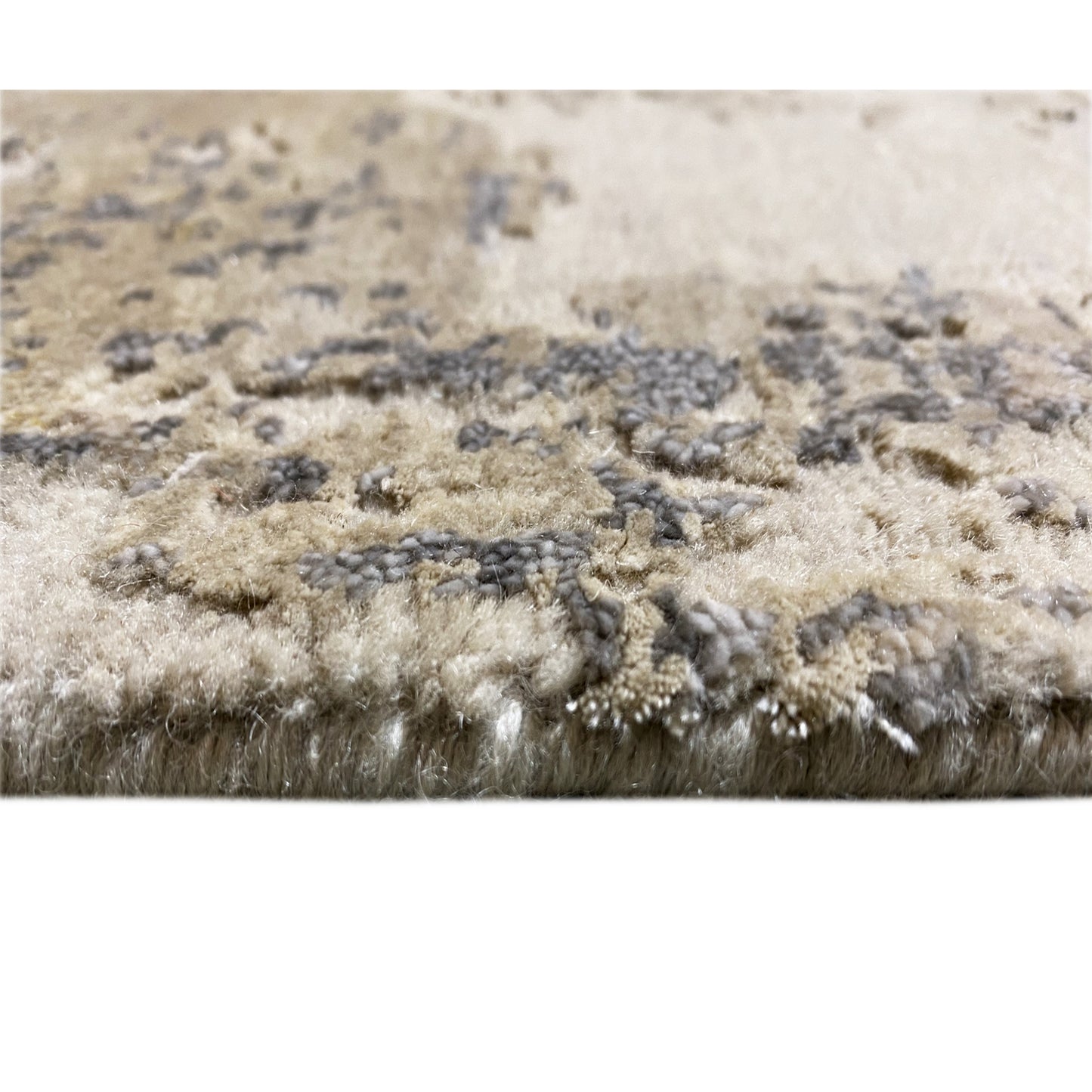 Modern carpet 241x170cm