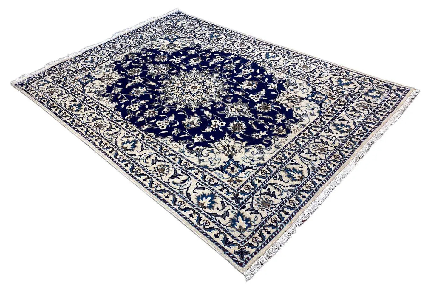 Nain Teppich (146x214cm) - German Carpet Shop