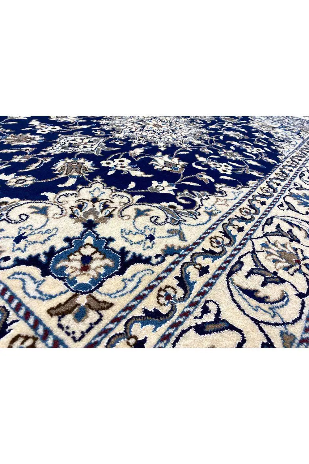 Nain Teppich (146x214cm) - German Carpet Shop