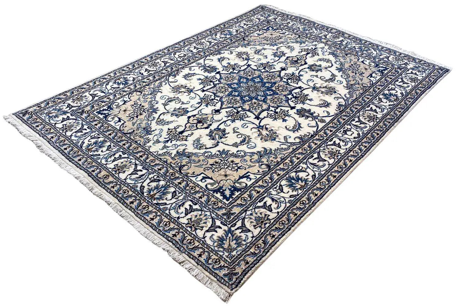 Nain Teppich (210x142cm) - German Carpet Shop