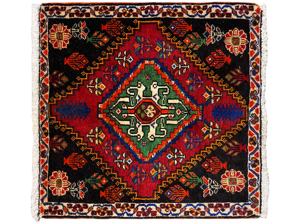 Poshti rug 56x56 cm, square pattern with a central field in green and blue