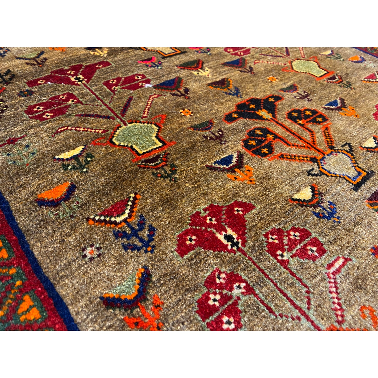 Poshti Carpet - 63x61 cm