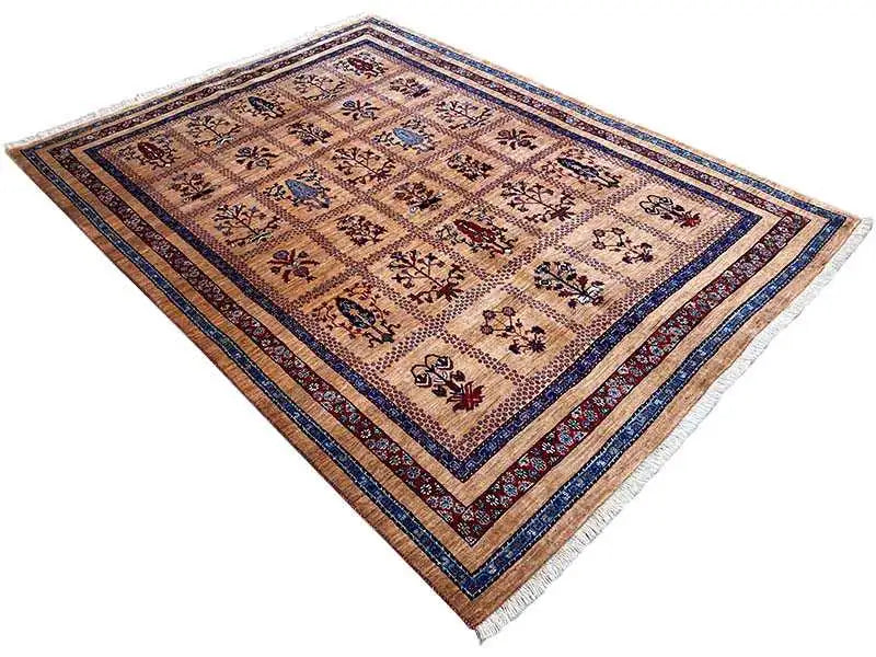 Qashqai Exklusiv (238x178cm) - German Carpet Shop