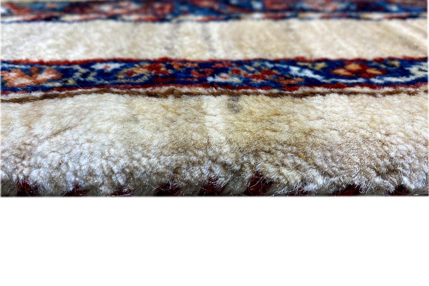 Qashqai Exklusiv 19944 - (193x143cm) - German Carpet Shop