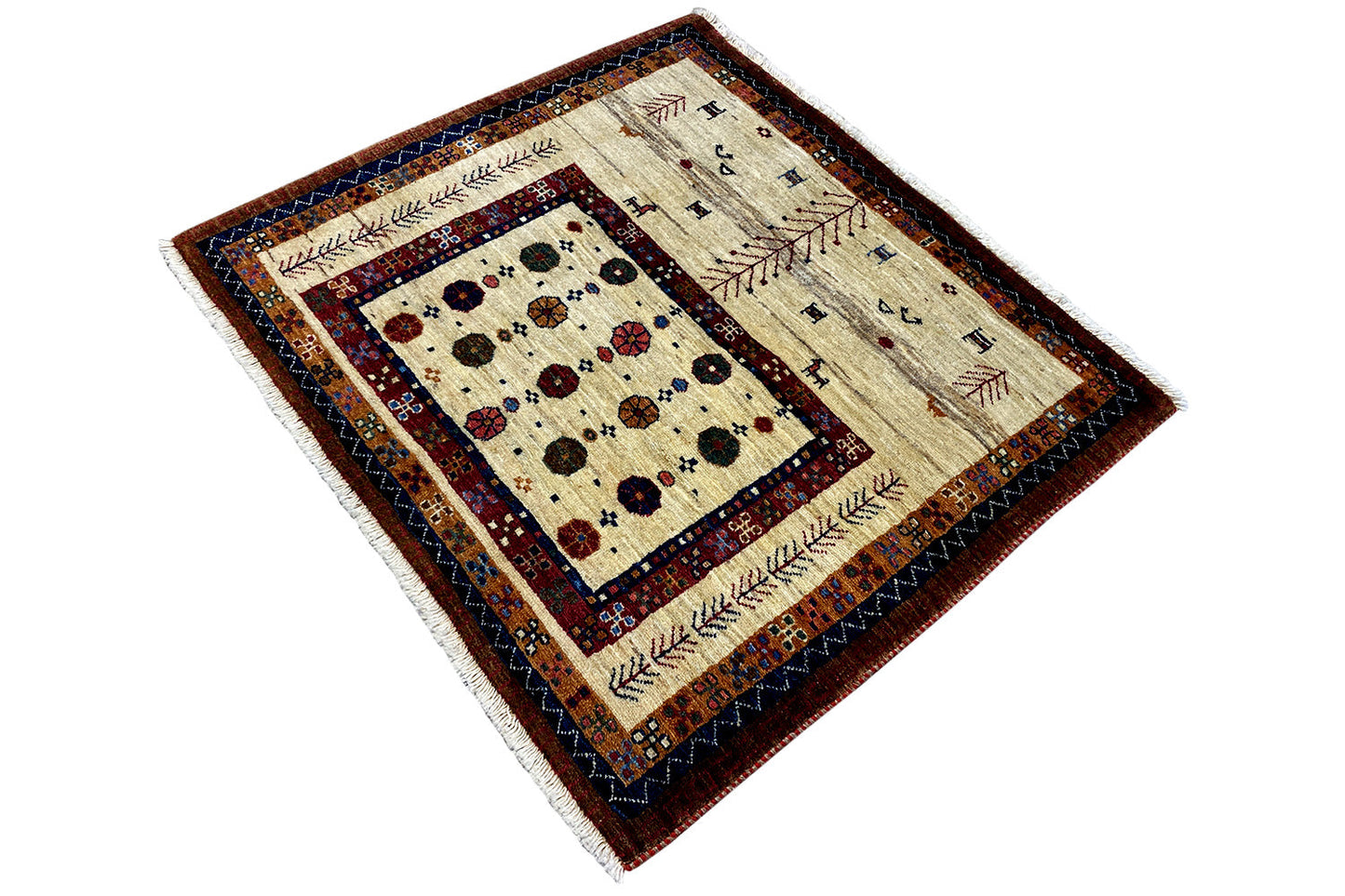 Qashqai Exklusiv (95x88cm) - German Carpet Shop