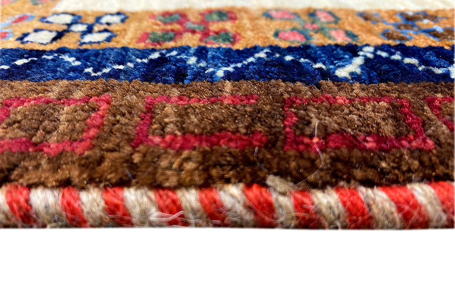 Qashqai Exklusiv (95x88cm) - German Carpet Shop