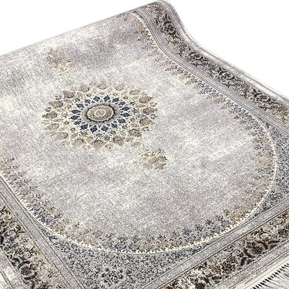 Kurzflor-Webteppich mit traditionellem Muster in gedämpften Farben für ein gemütliches Ambiente