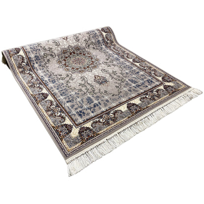 Klassischer Teppich im Nain-Stil, 160x230cm, ideal als pflegeleichter Bodenbelag