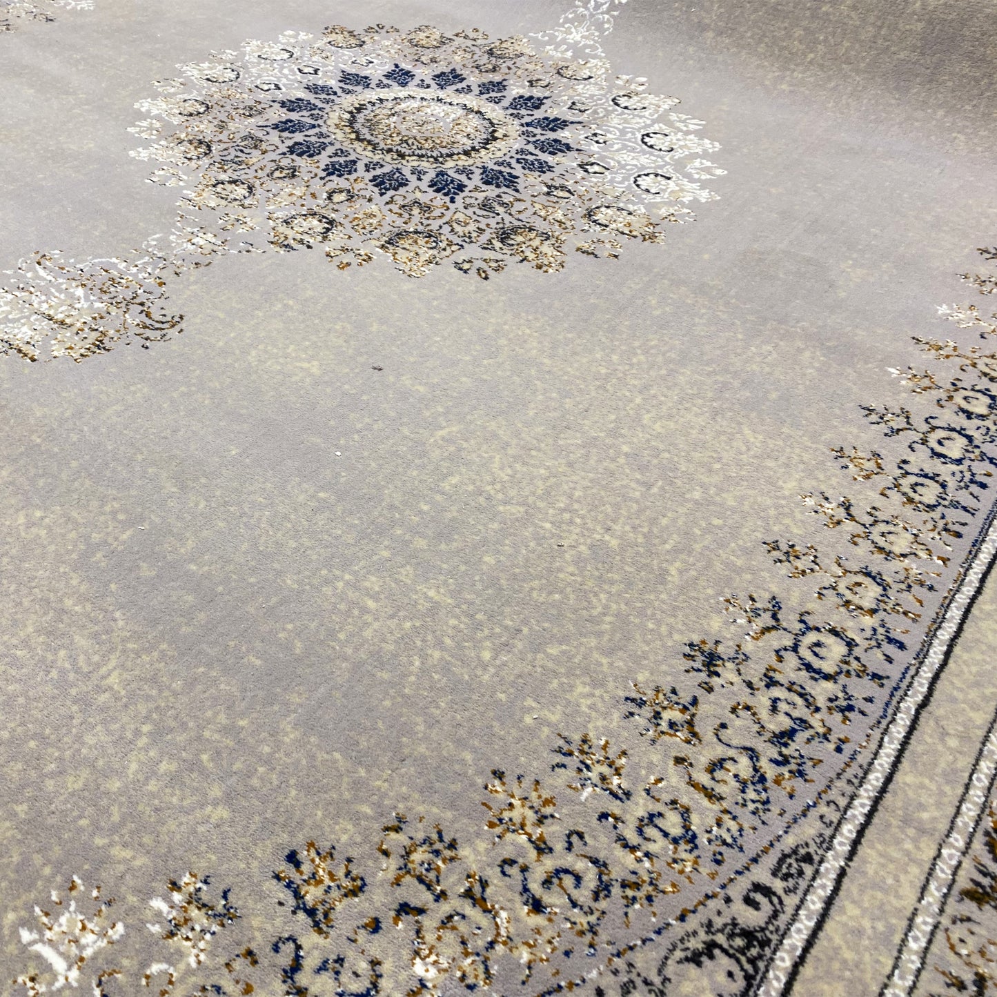 Woven-Teppich Polypropylen Medaillon florales Muster Beige Dunkelblau