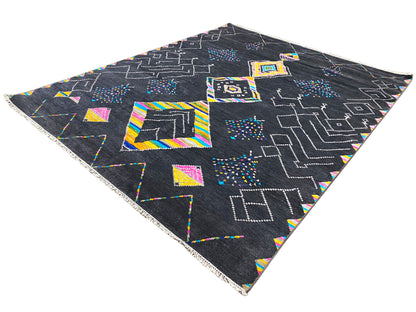 Luxuriöser Designteppich handgefertigt mit grafischen Linien