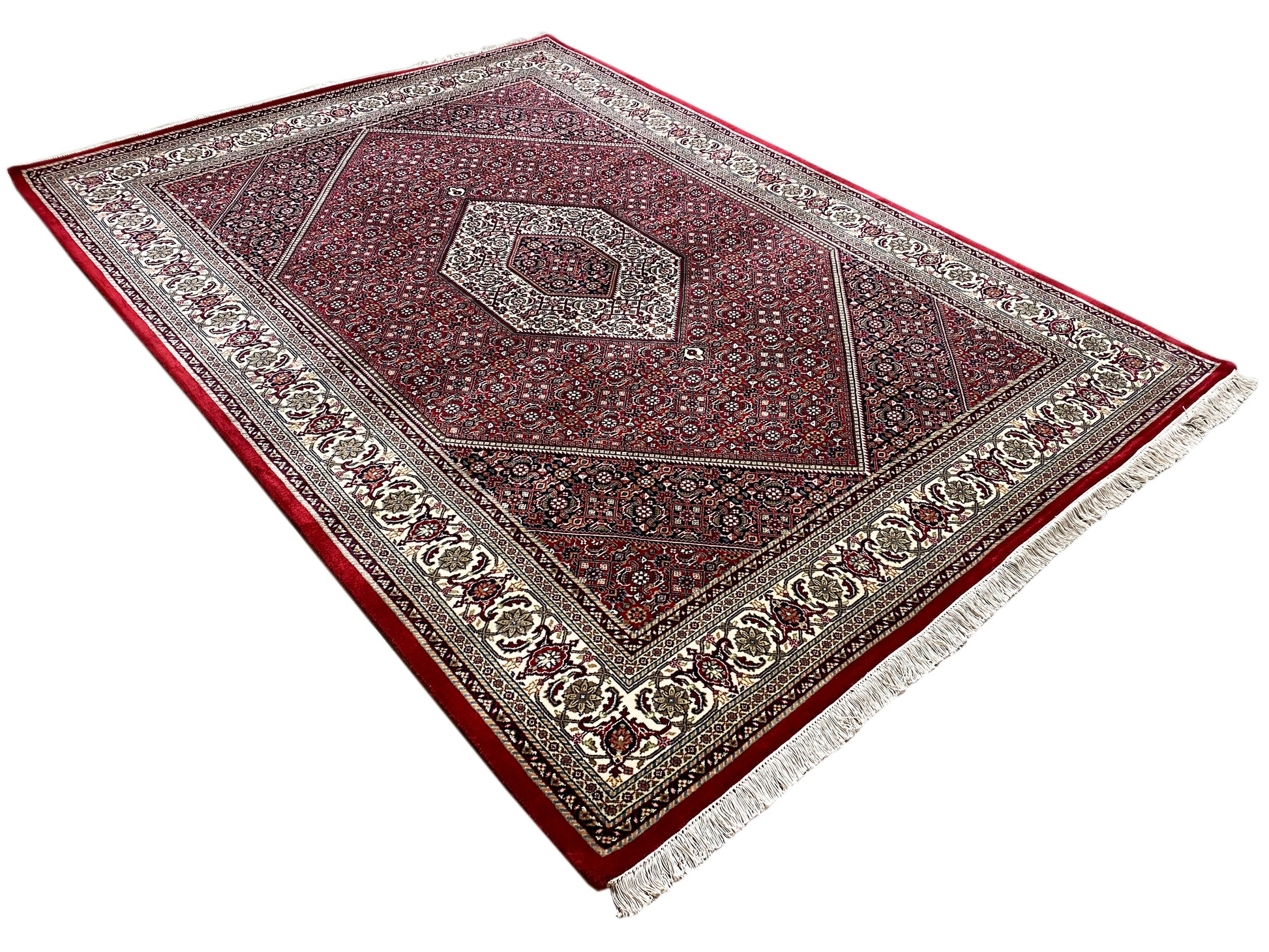 Bidjar Teppich traditionelles Perser Muster mit feinen Details rot