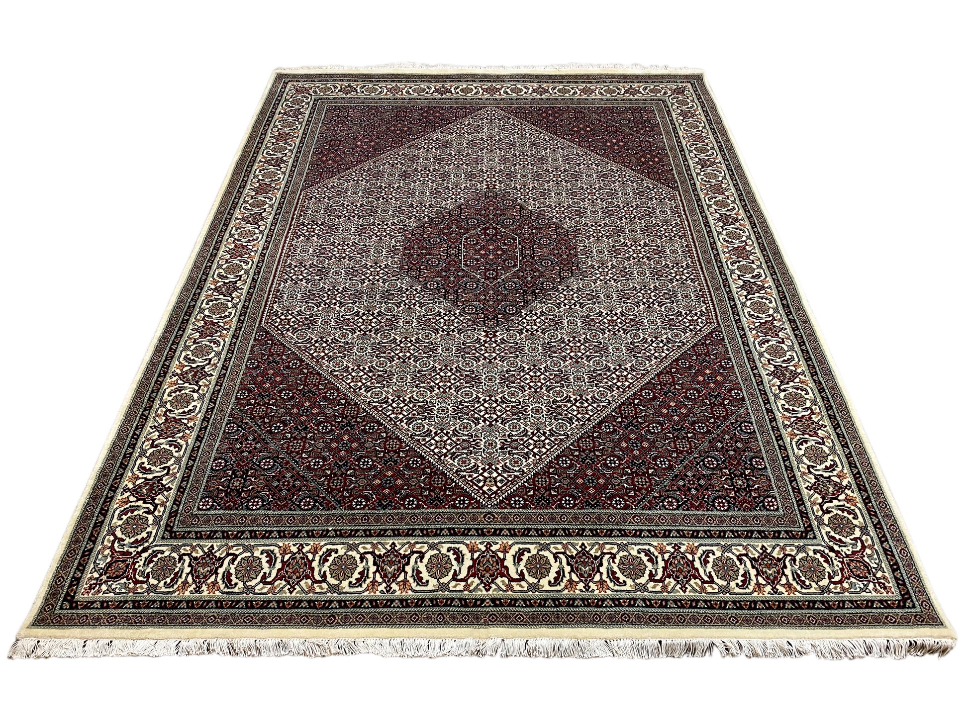 Orientalischer Wollteppich Bidjar handgeknüpft, detailreiche Ornamente