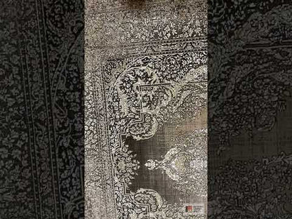 Antique Silver Medallion 170x240cm