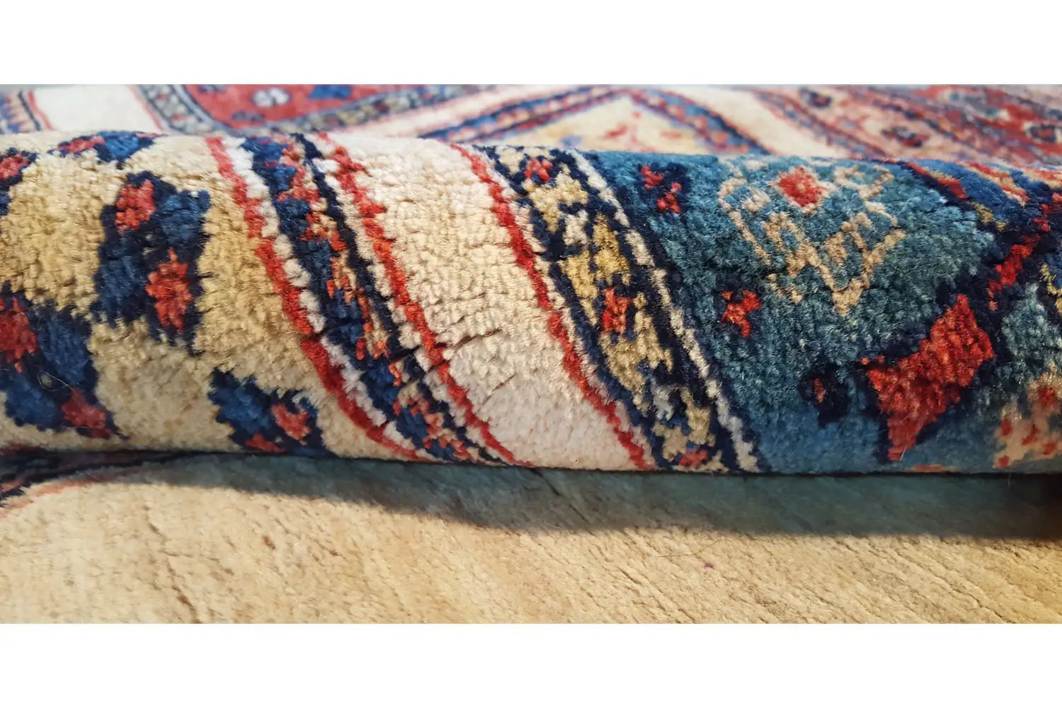 Qashqai Exklusiv 24044 - (289x193cm) - German Carpet Shop