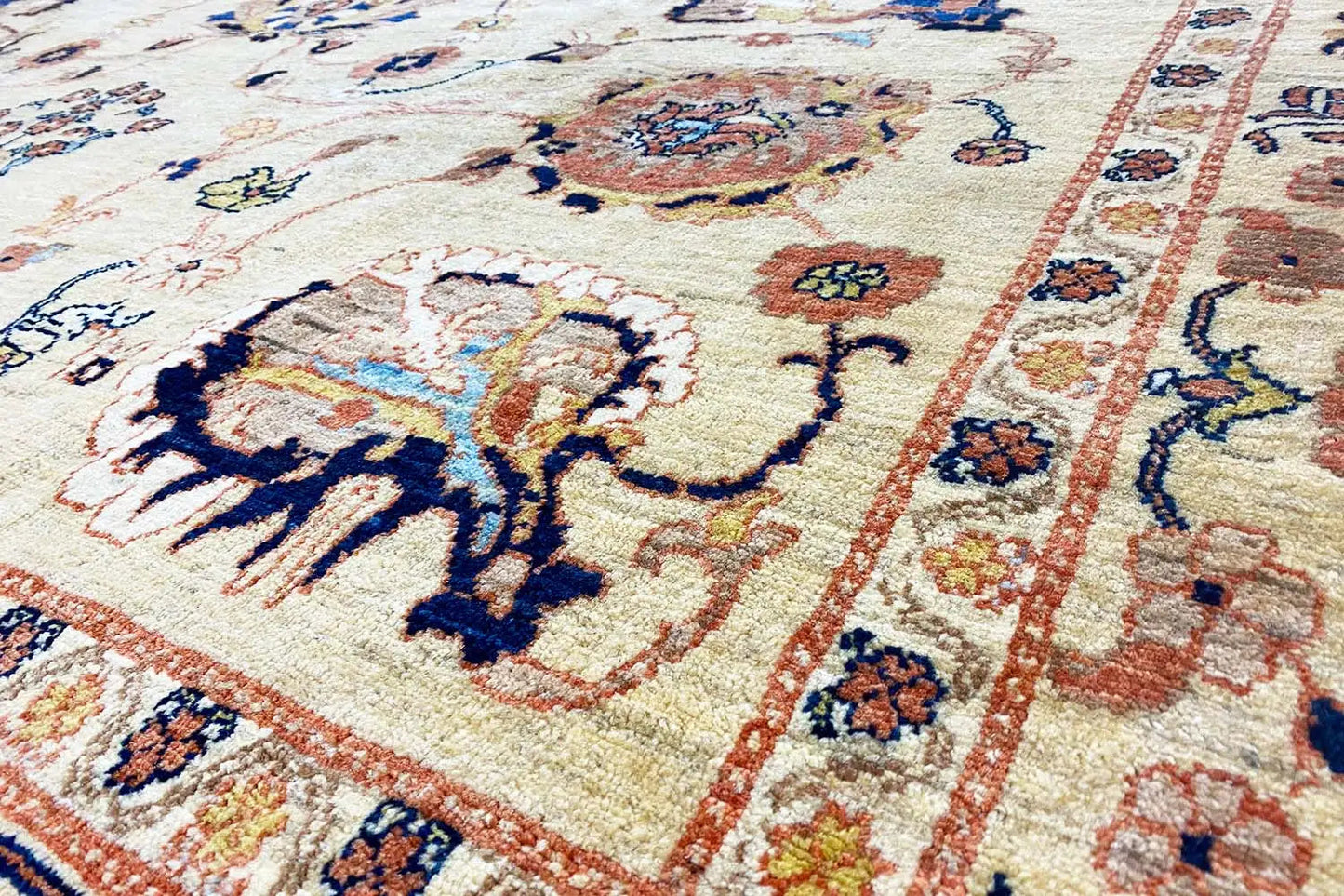 Sultan Abad Exklusiv - 304226 (296x231cm) - German Carpet Shop