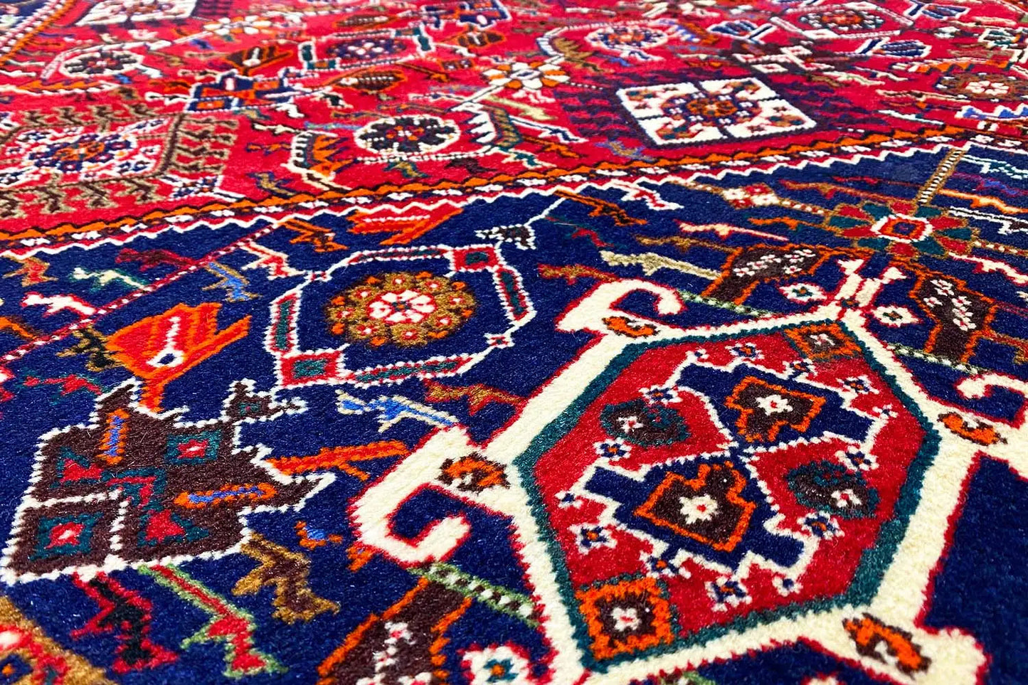 Qashqai - 8974981 (199x138cm) - German Carpet Shop