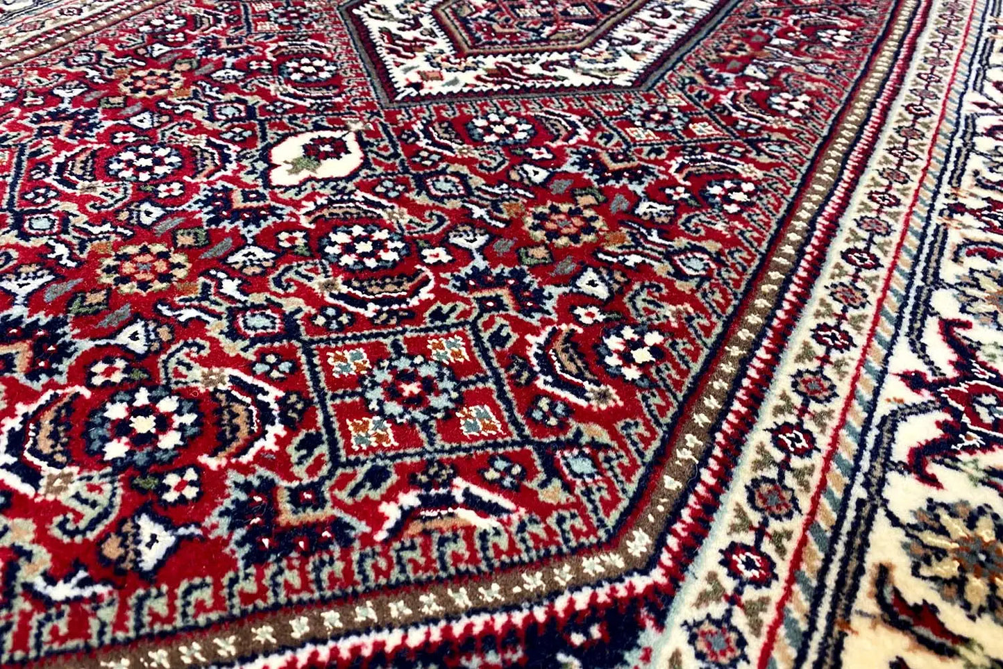 Bidjar - (135x68cm) - German Carpet Shop