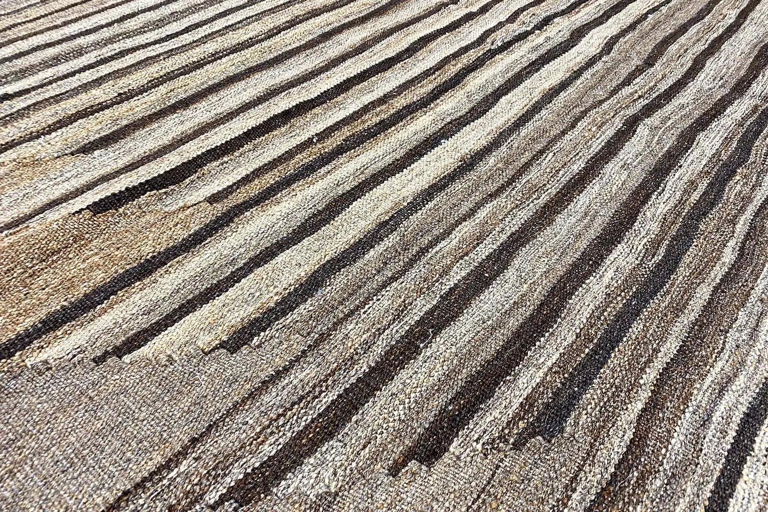 Kilim Qashqai (192x151cm) - German Carpet Shop