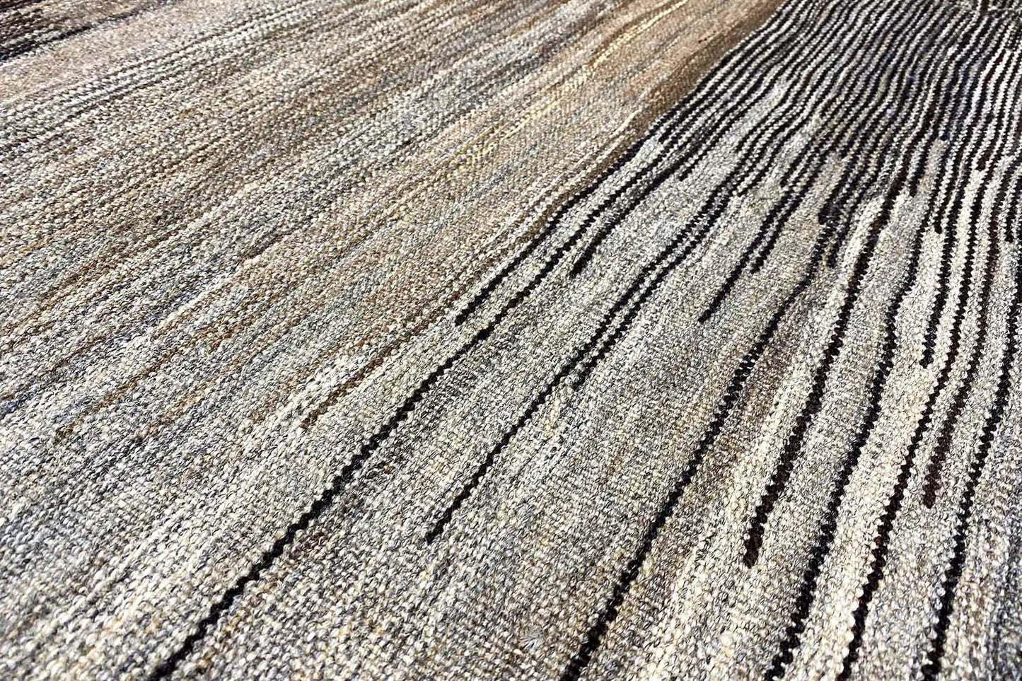 Kilim Qashqai (184x147cm) - German Carpet Shop