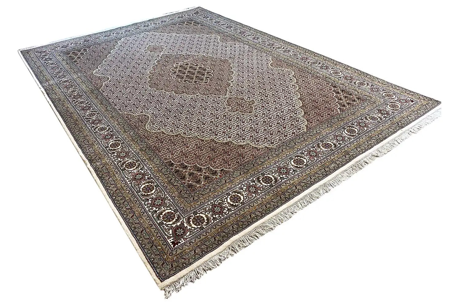 Indo Täbriz Teppich - (355x250cm) - German Carpet Shop