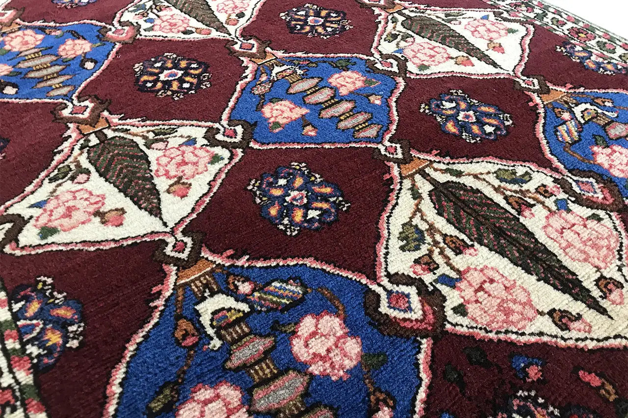 Bakhtiari (186x102cm) - German Carpet Shop