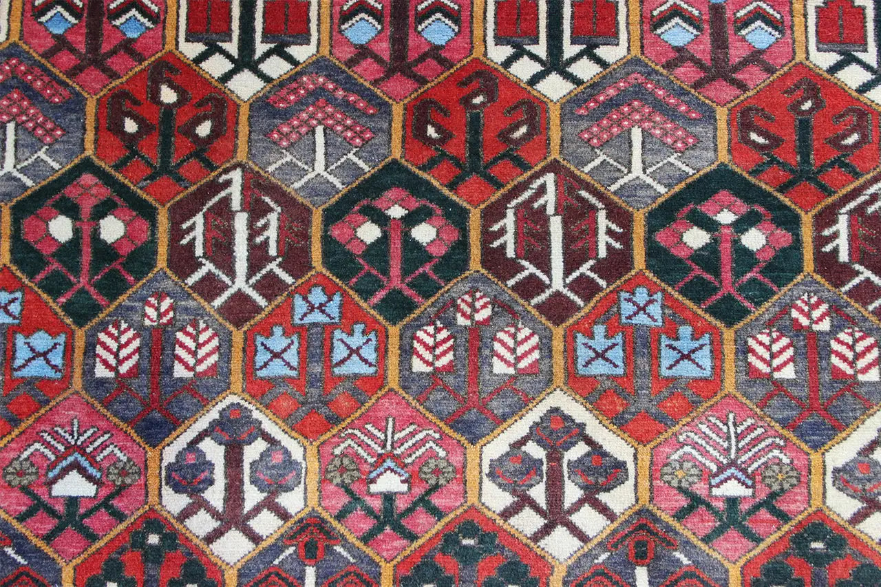 Bakhtiari - (312x210 cm) - German Carpet Shop