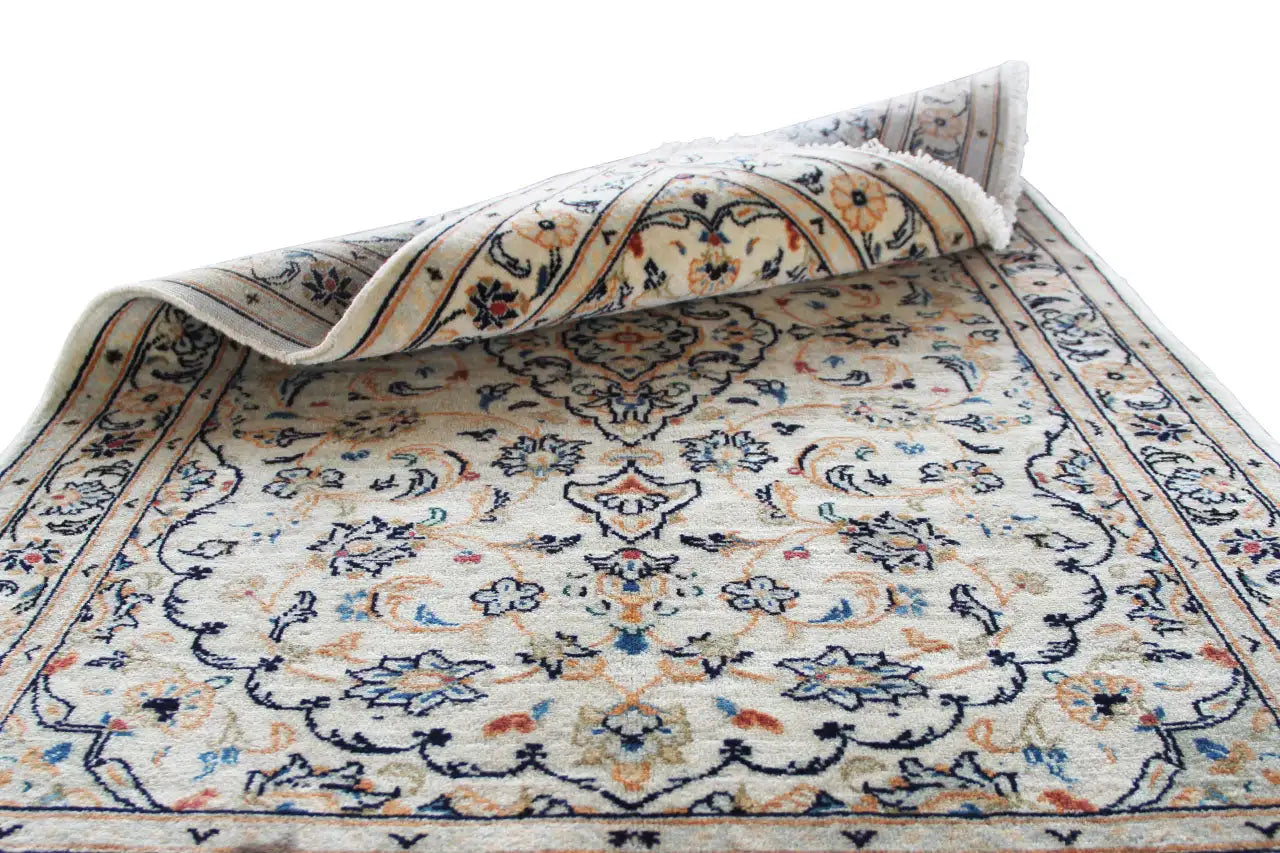 Keshan - Beige (147x103 cm) - German Carpet Shop